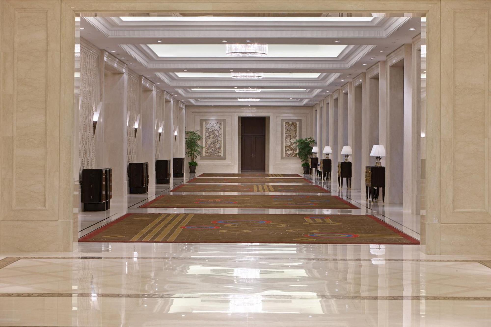 Sheraton Changzhou Wujin Hotel Exterior photo