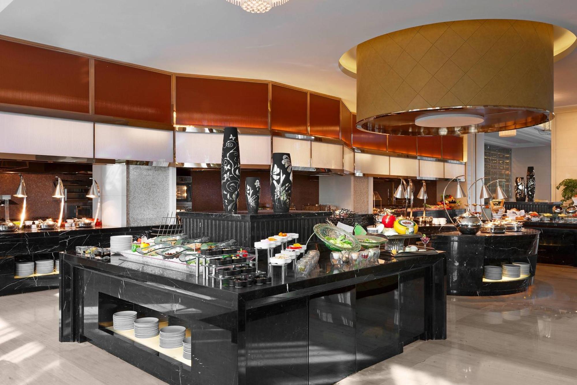 Sheraton Changzhou Wujin Hotel Exterior photo