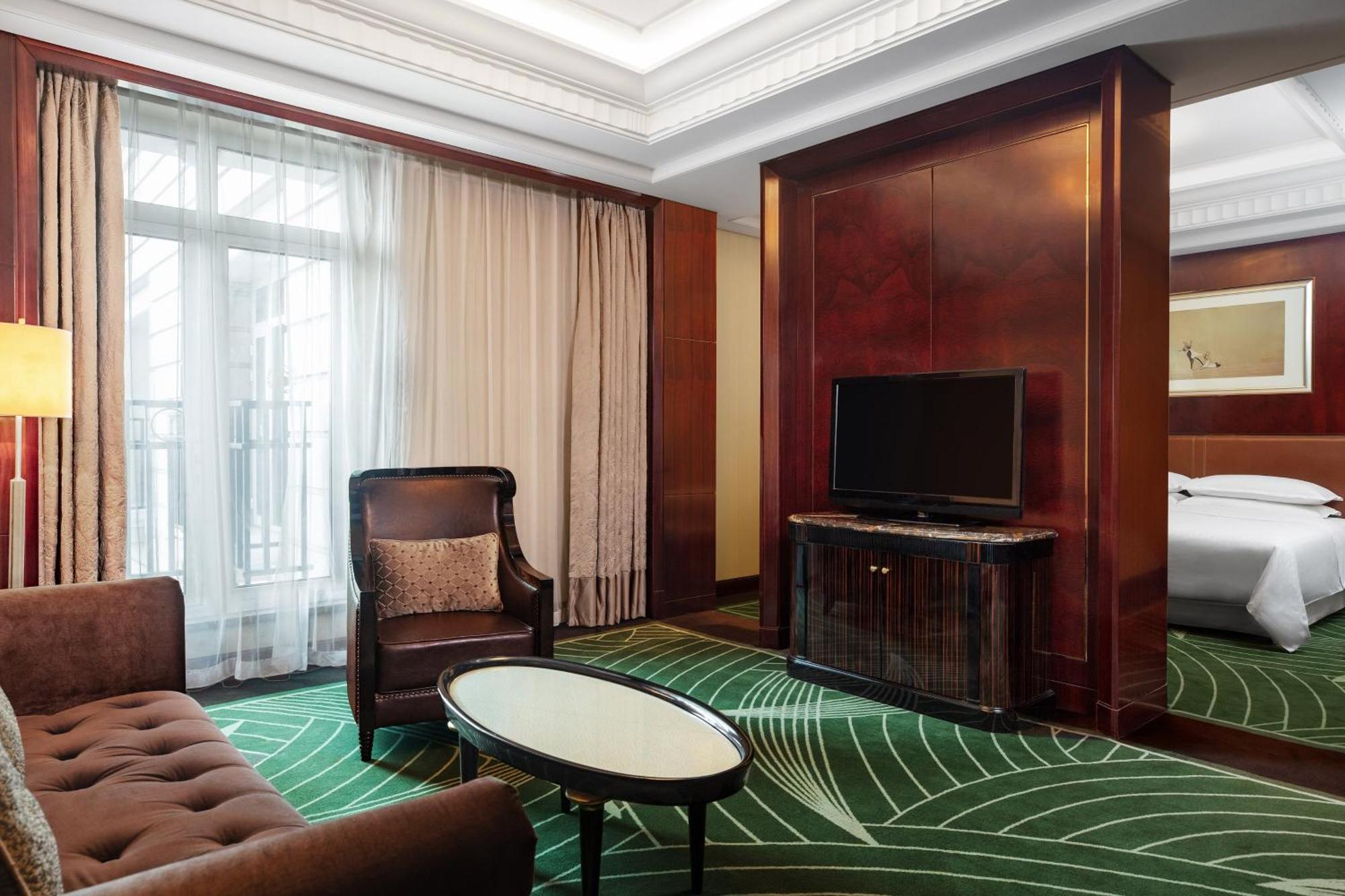 Sheraton Changzhou Wujin Hotel Exterior photo