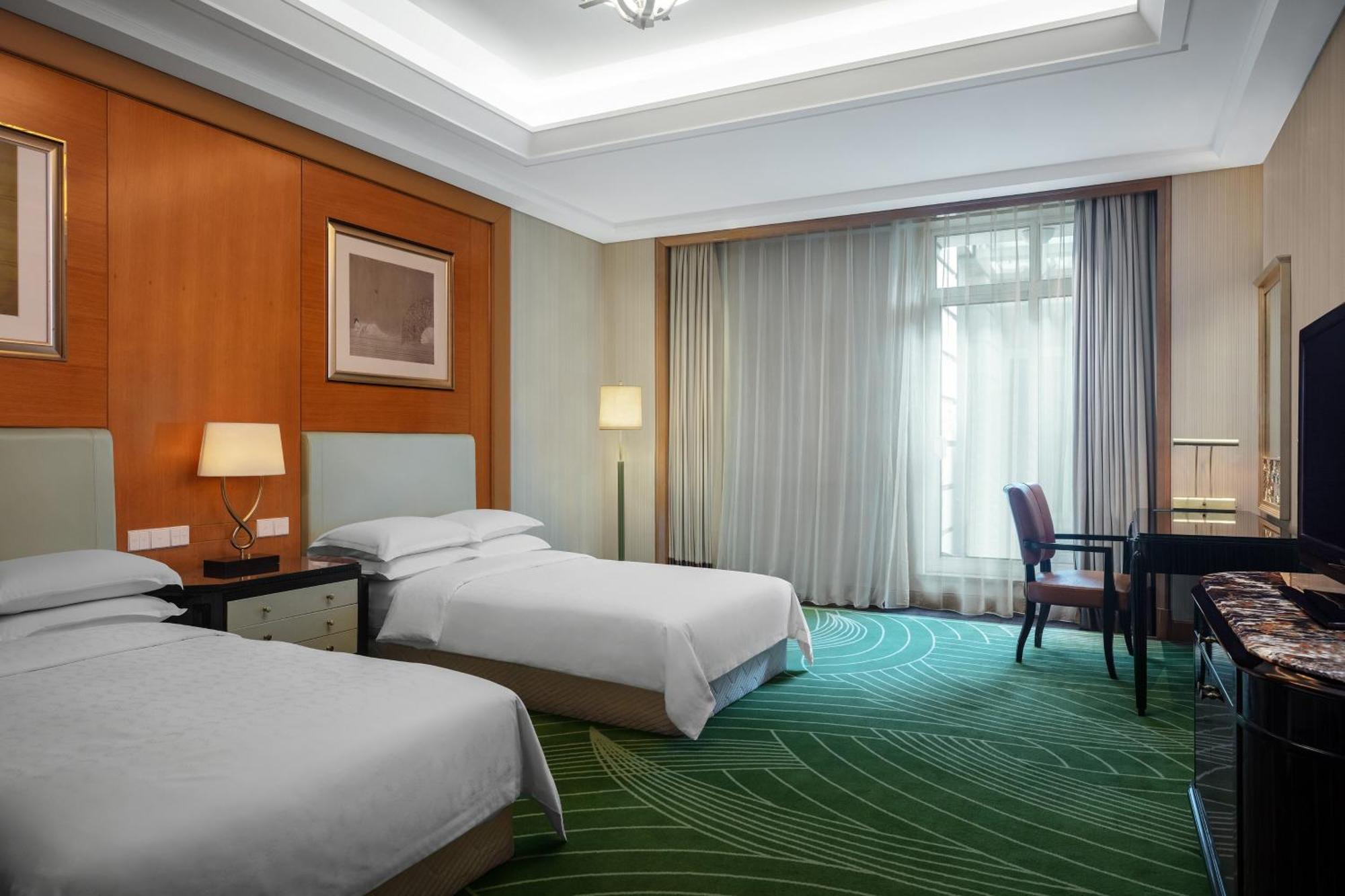 Sheraton Changzhou Wujin Hotel Exterior photo